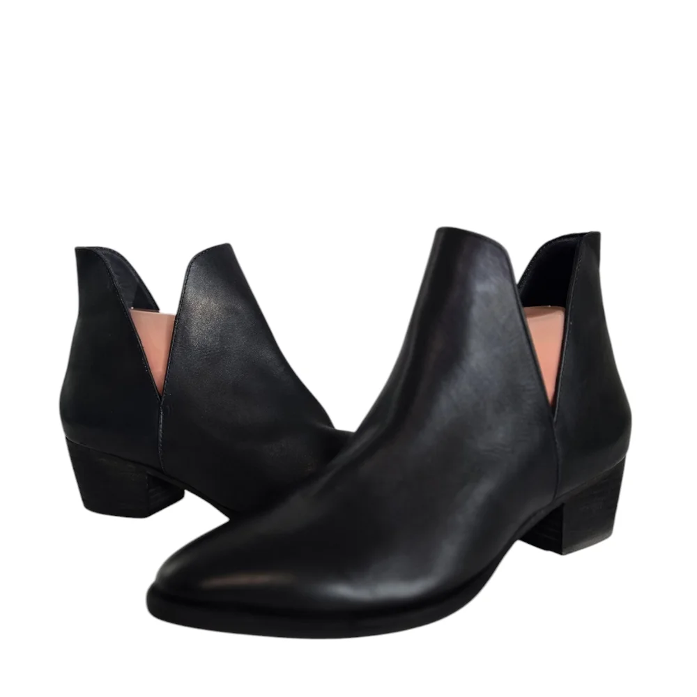 Free People Charm Double V Black Leather Ankle Boots Booties 8.5 - Picture 2 of 13